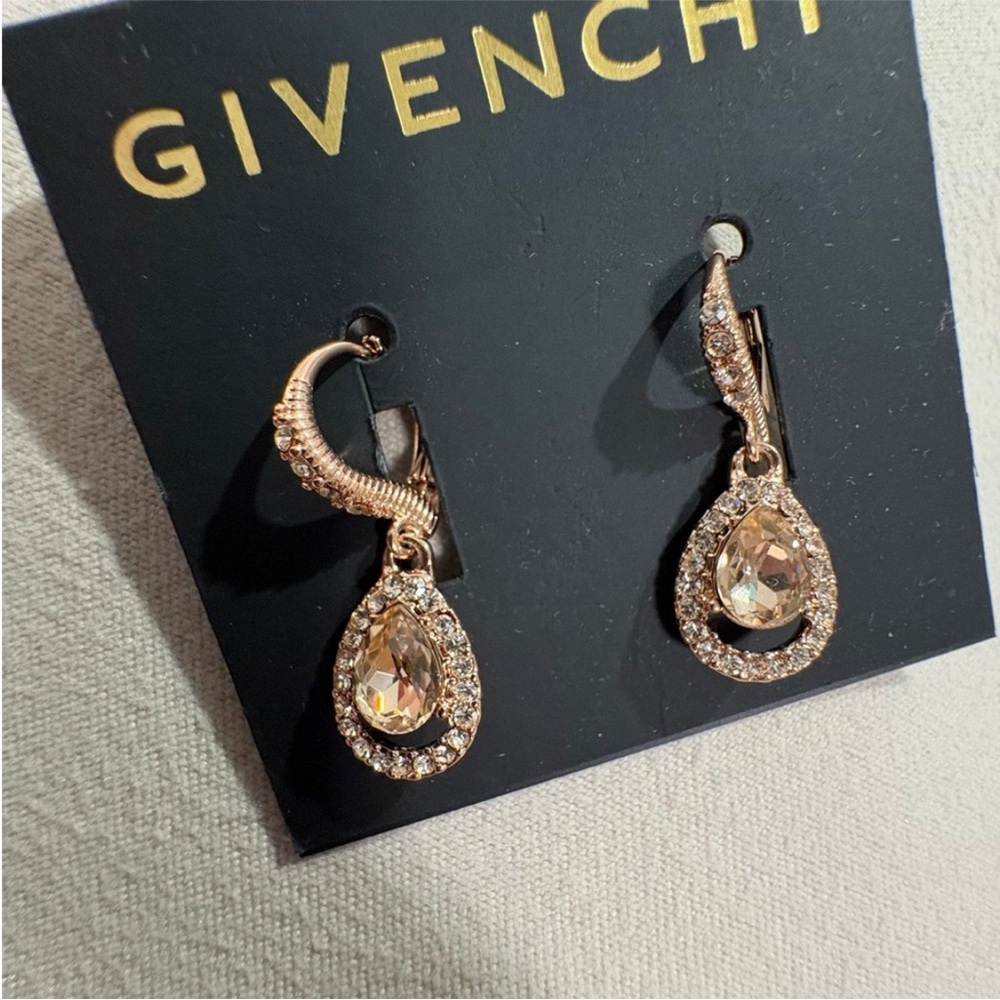 Givenchy earrings - Picture 3 of 6